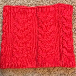 Gap cable knit scarf